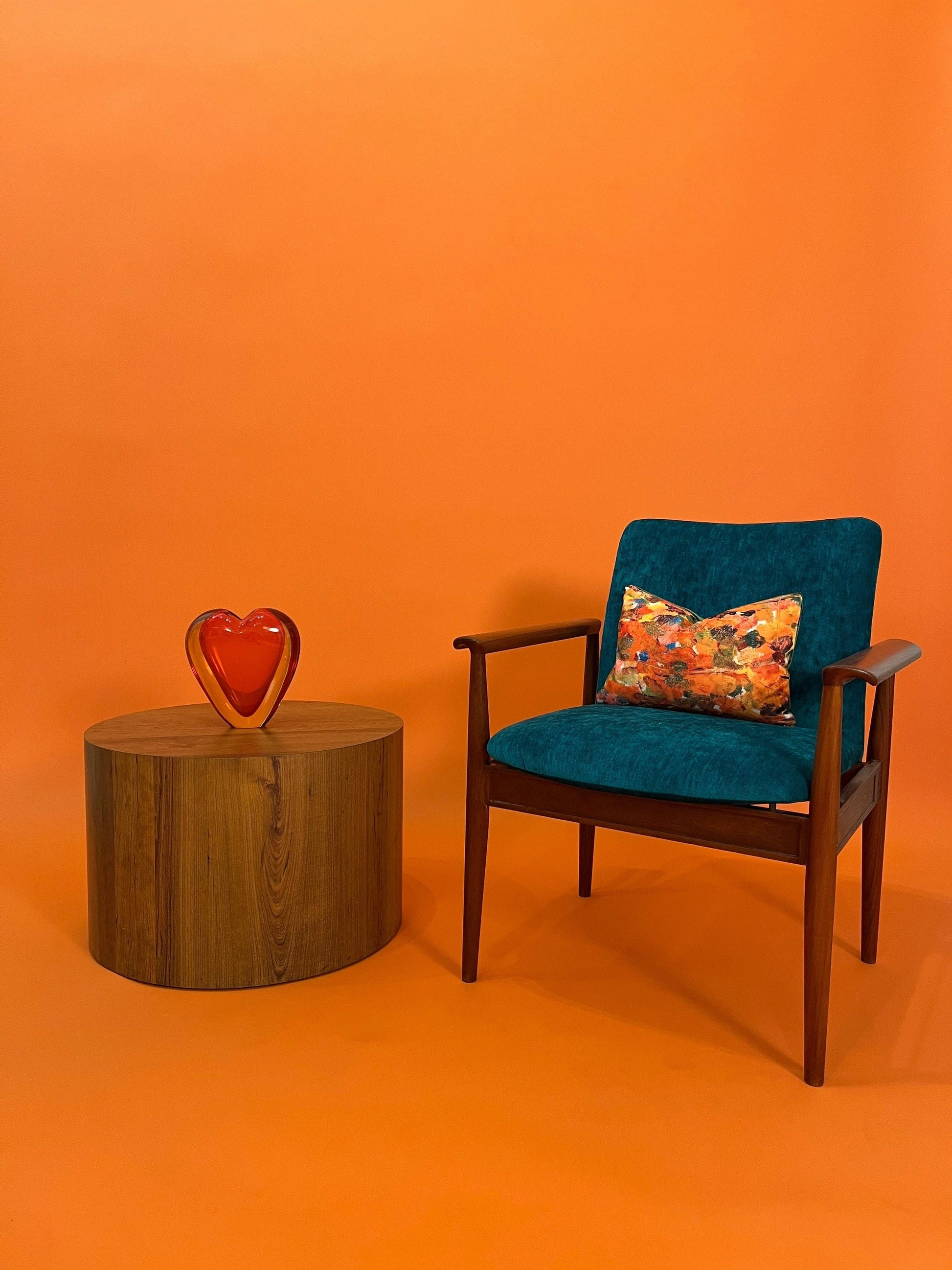 Mid century teak circle drum shaped coffee table end table 1970s Circa