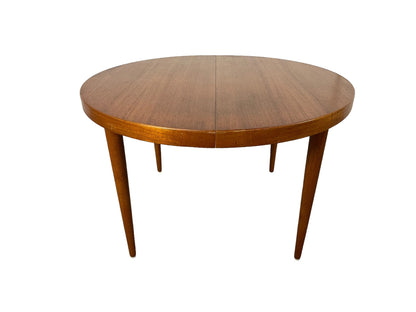 Mid-Century Round teak Henning Kjærnulf table