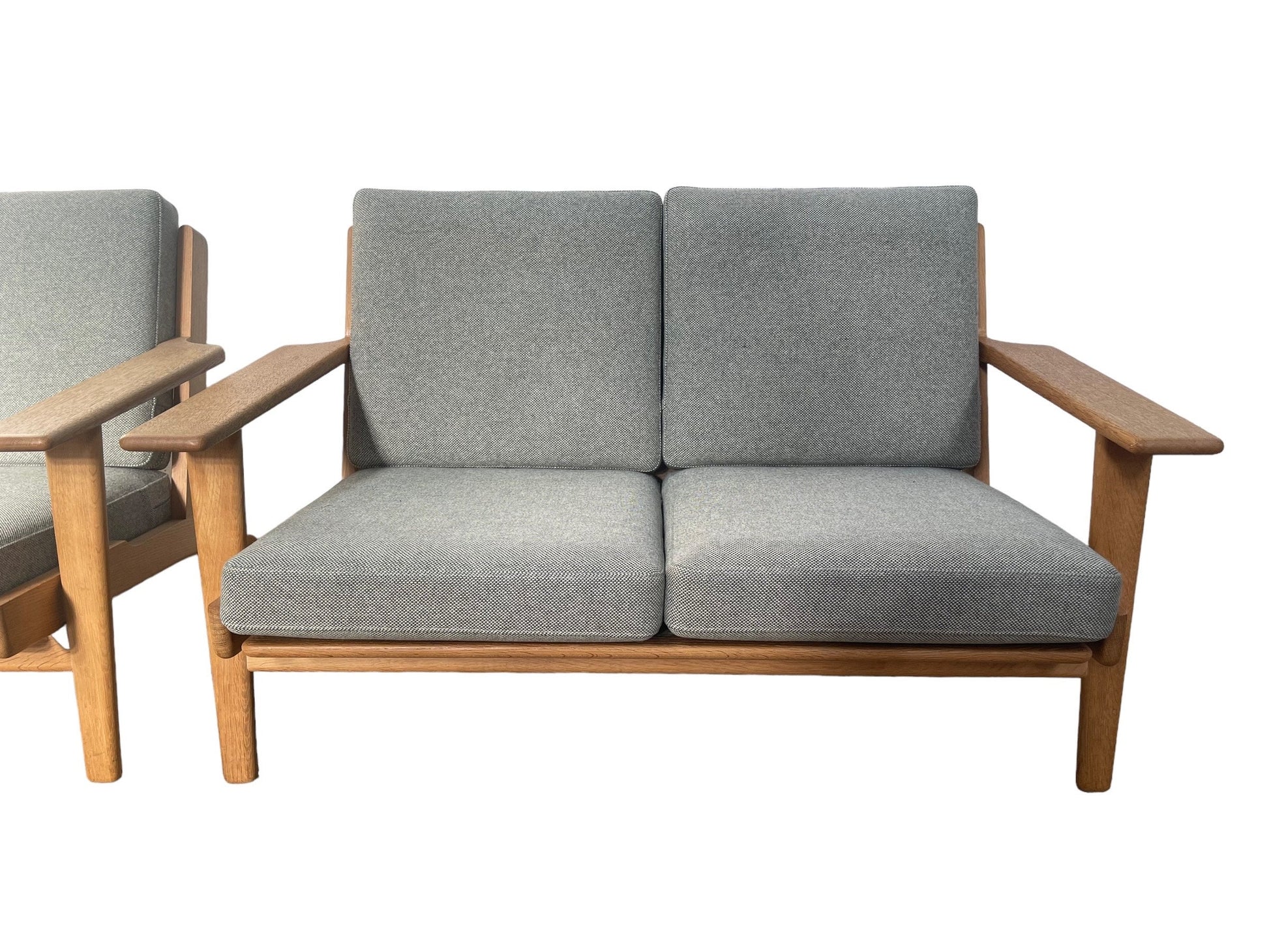 Mid-Century Modern Hans J Wegner GE290 3 and 2 seater oak sofa set