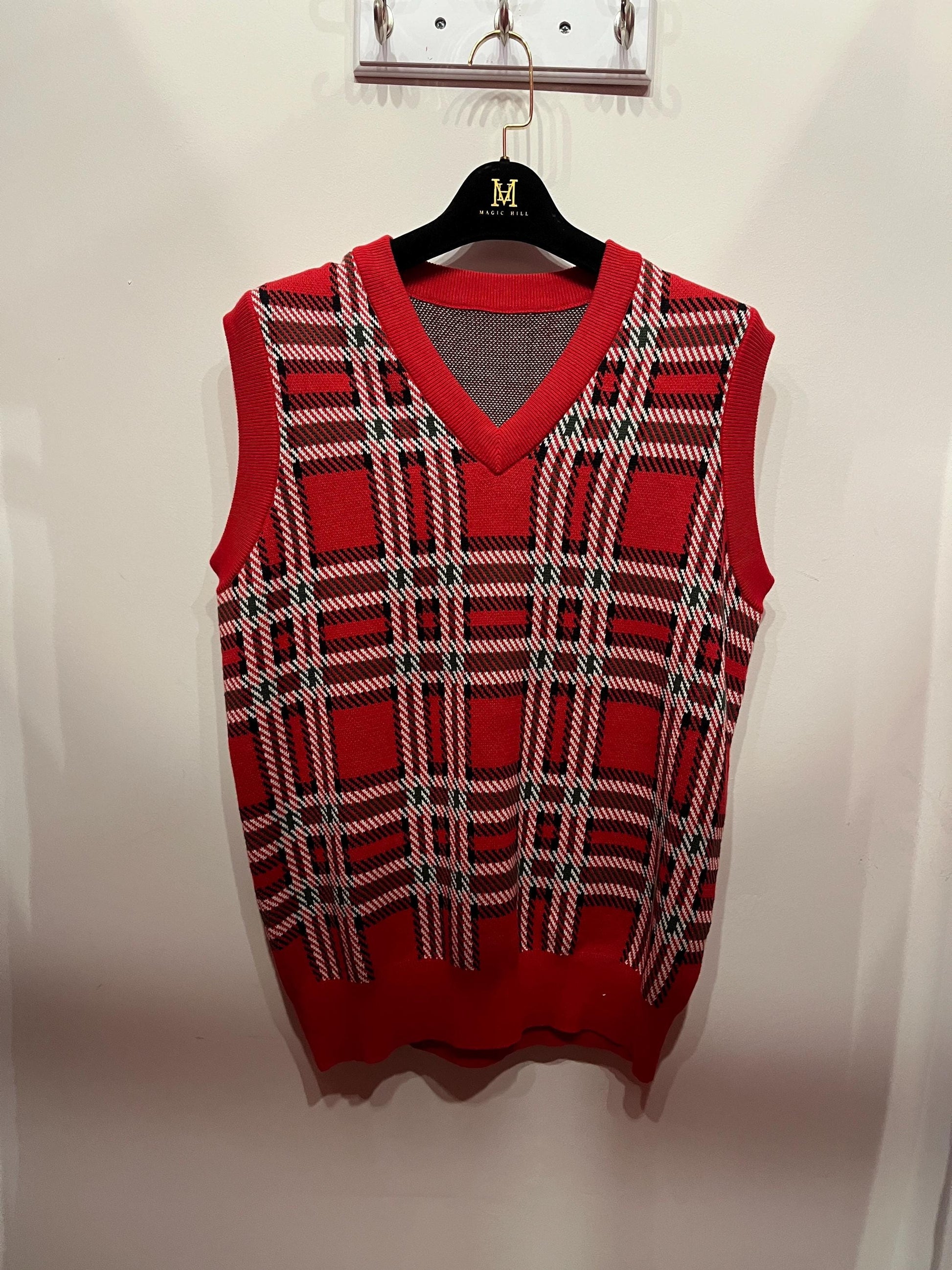 Knitt wear vest 100% cotton Red plaid