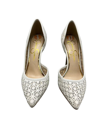 Floral white pumps by Jessica Simpson