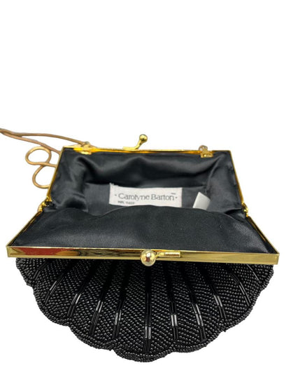 Vintage-inspired Carolyne Barton handbag in shell-like shape