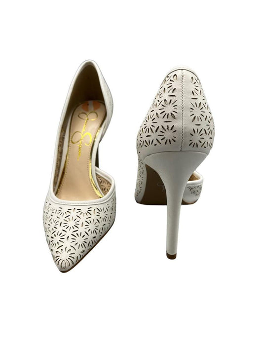 Floral white pumps by Jessica Simpson