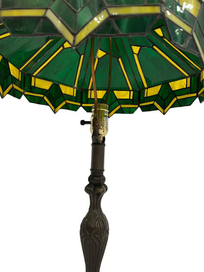 Art deco Tiffany-style glass and bronze table lamp