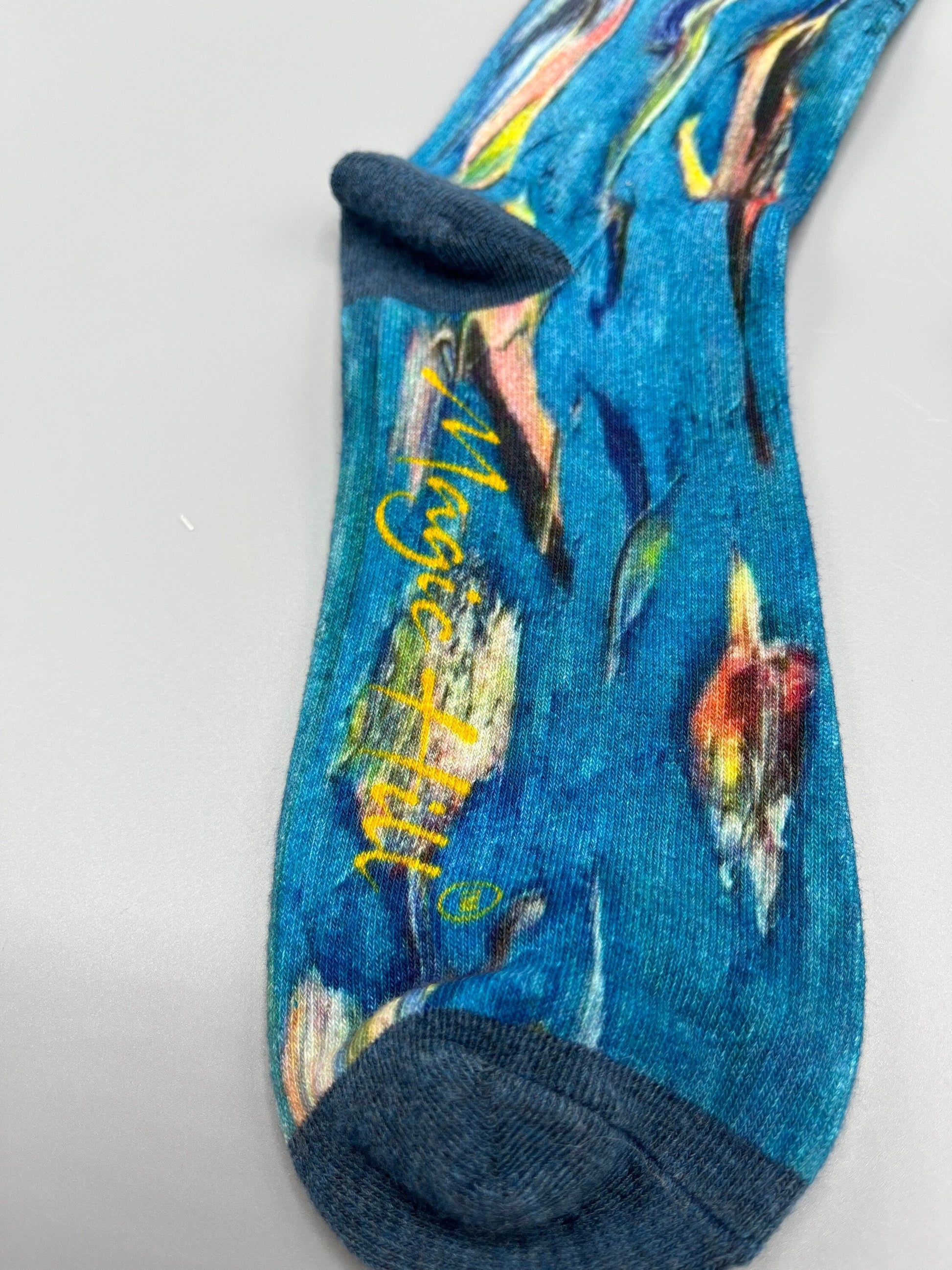 Bruce Mishell’s “The Birds” Casual Sock 100% cotton perfect for the summer or winter. Feels great on the skin.