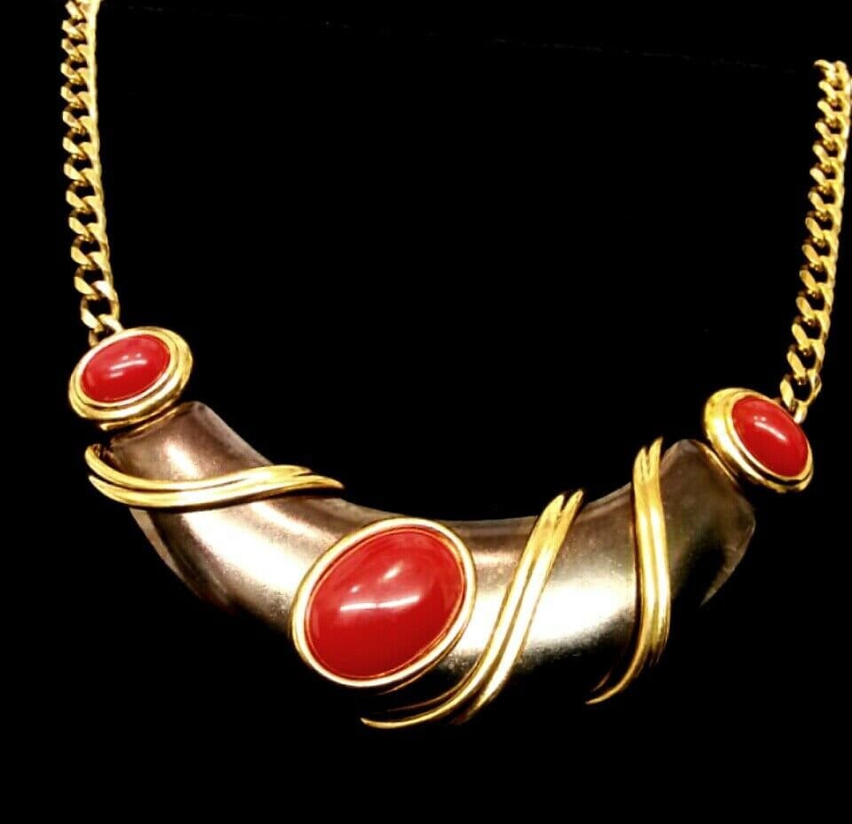 Stunning Vintage Estate MONET Gold Collar bib Coral Style Chain Necklace