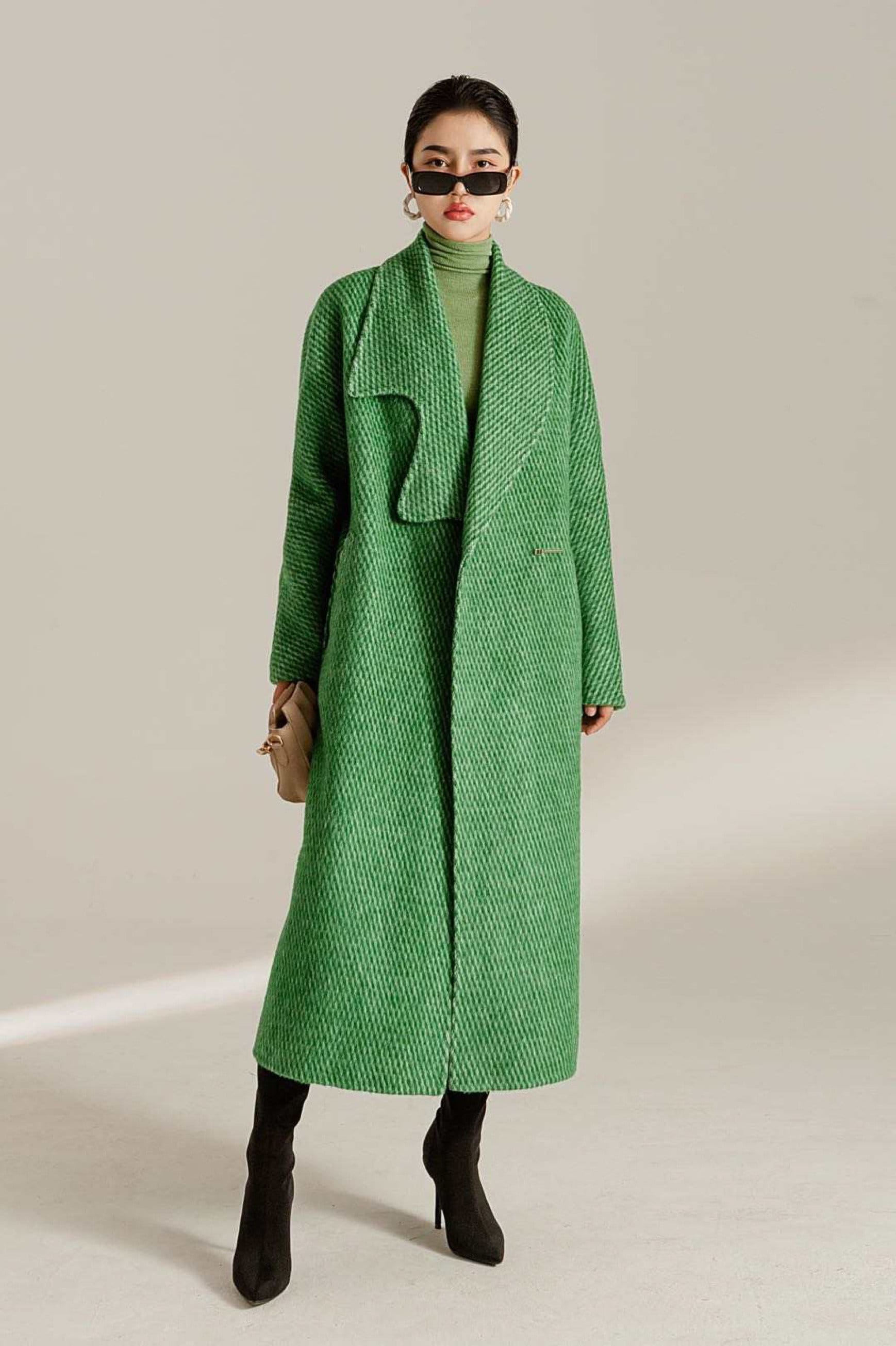 Winter long coat in green Australian wool
