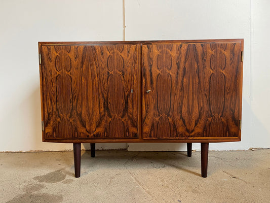 Mid-Century Aage Hundevad rosewood sideboard with tray and cupboard space